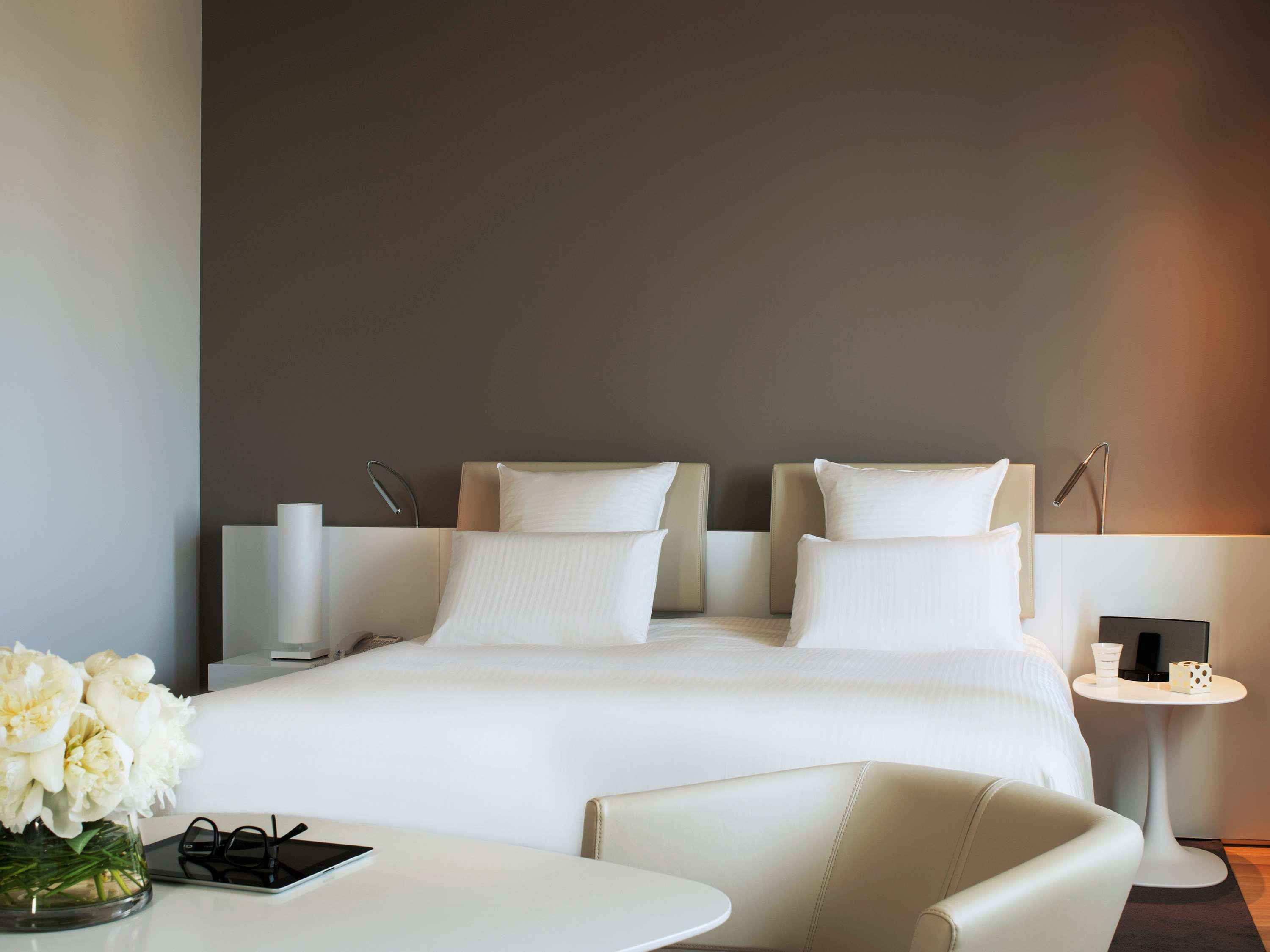 Hotel Pullman Brussels Centre Midi à Saint-Gilles Extérieur photo