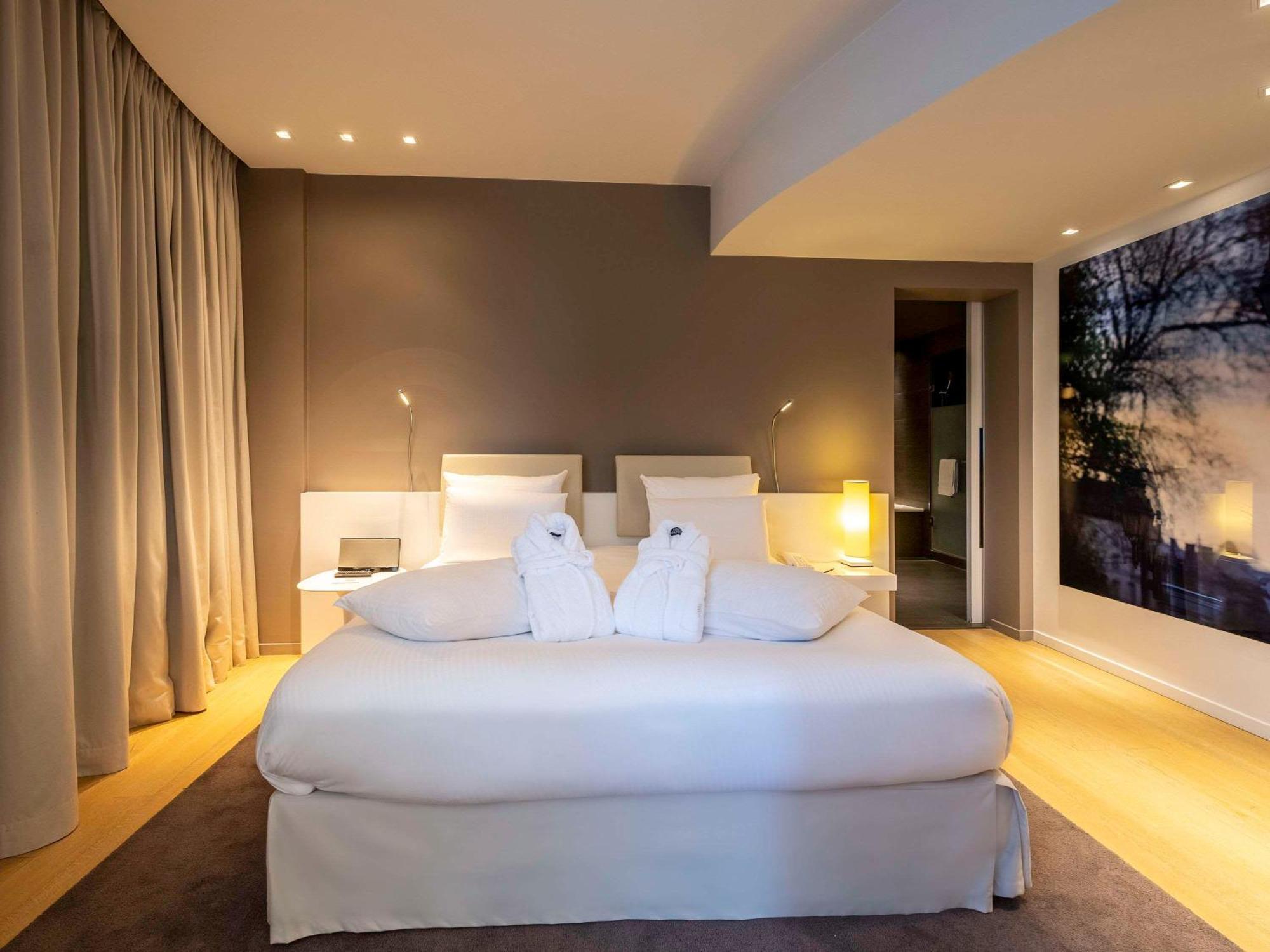 Hotel Pullman Brussels Centre Midi à Saint-Gilles Extérieur photo