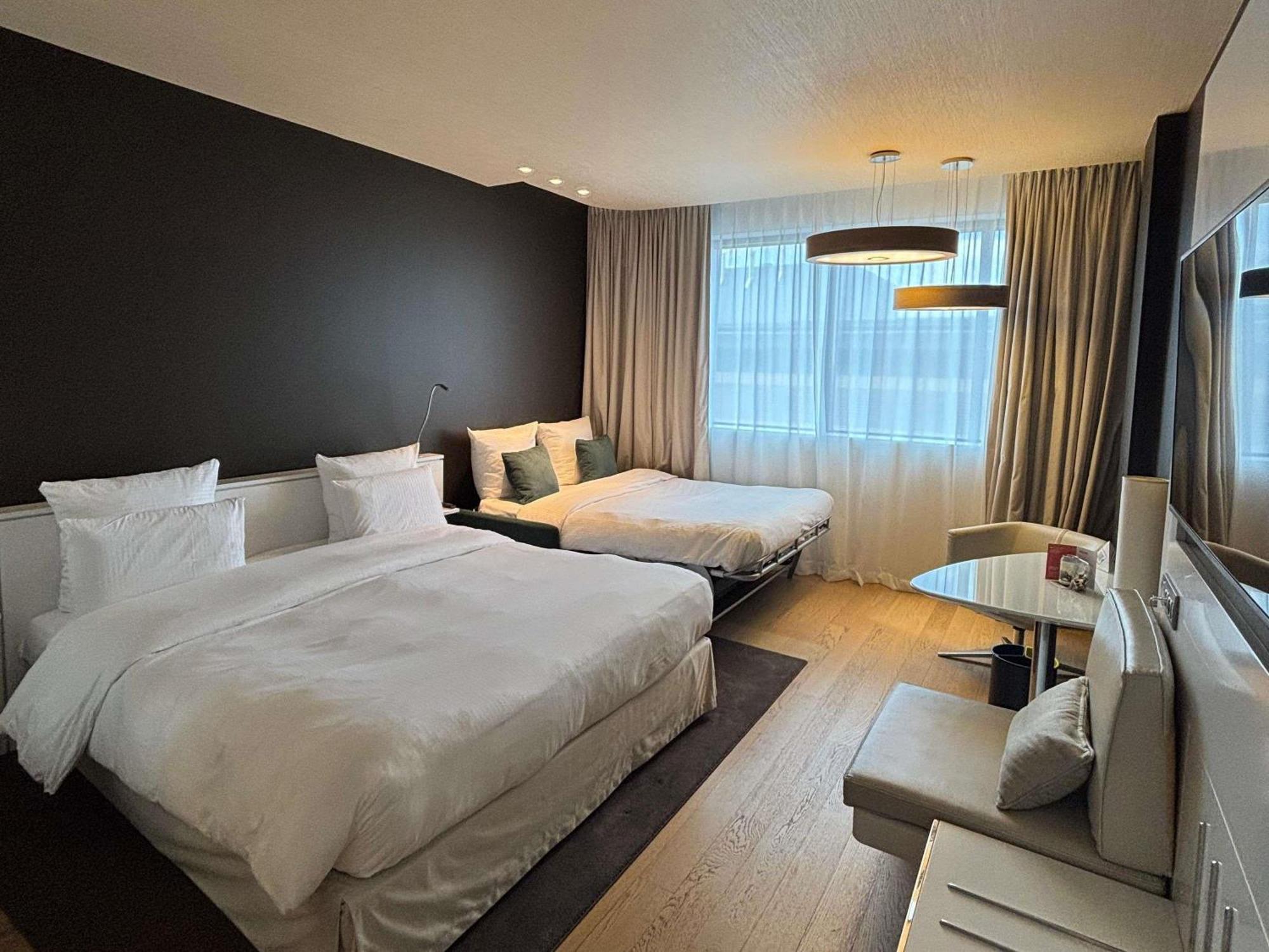 Hotel Pullman Brussels Centre Midi à Saint-Gilles Extérieur photo