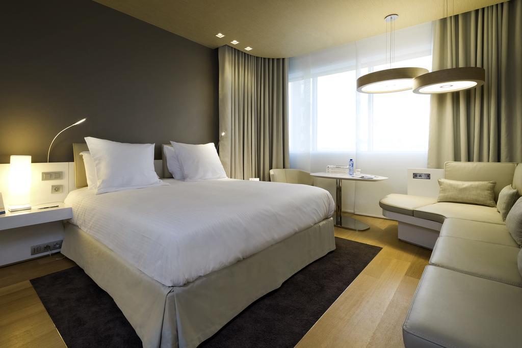 Hotel Pullman Brussels Centre Midi à Saint-Gilles Extérieur photo
